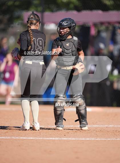 Thumbnail 2 in Palmer Ridge vs. Holy Family (CHSAA 4A Semifinal) photogallery.