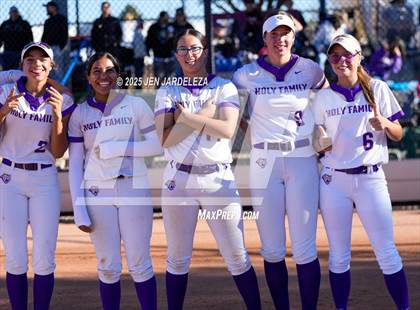 Thumbnail 2 in Palmer Ridge vs. Holy Family (CHSAA 4A Semifinal) photogallery.