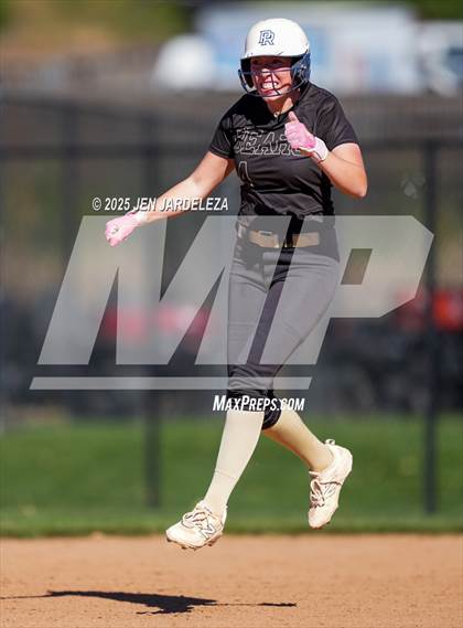 Thumbnail 3 in Palmer Ridge vs. Holy Family (CHSAA 4A Semifinal) photogallery.