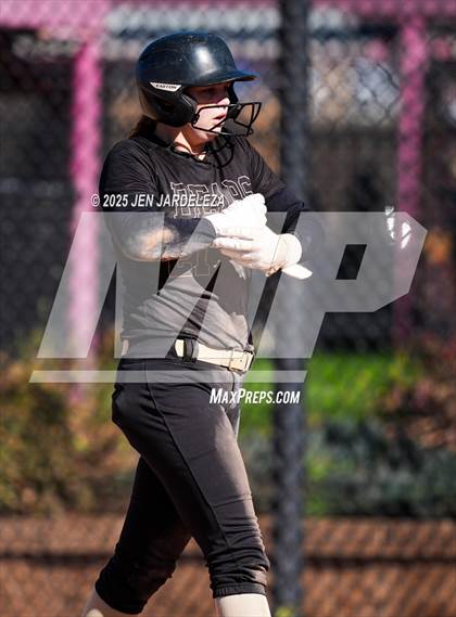 Thumbnail 2 in Palmer Ridge vs. Holy Family (CHSAA 4A Semifinal) photogallery.