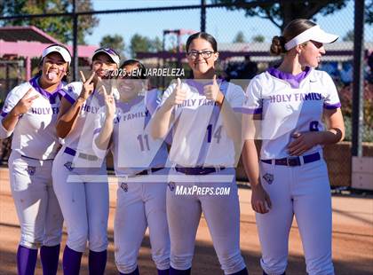 Thumbnail 2 in Palmer Ridge vs. Holy Family (CHSAA 4A Semifinal) photogallery.