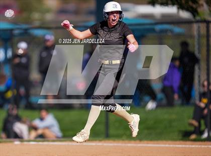 Thumbnail 2 in Palmer Ridge vs. Holy Family (CHSAA 4A Semifinal) photogallery.