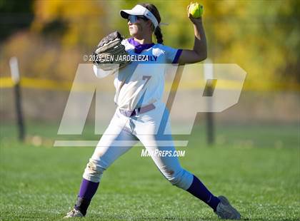 Thumbnail 3 in Palmer Ridge vs. Holy Family (CHSAA 4A Semifinal) photogallery.