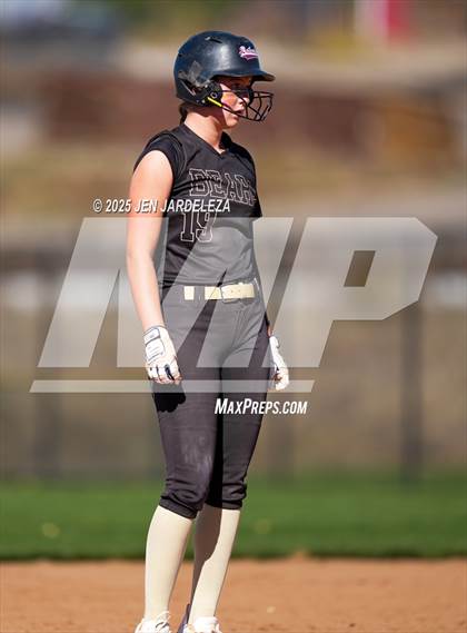 Thumbnail 3 in Palmer Ridge vs. Holy Family (CHSAA 4A Semifinal) photogallery.