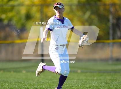 Thumbnail 2 in Palmer Ridge vs. Holy Family (CHSAA 4A Semifinal) photogallery.