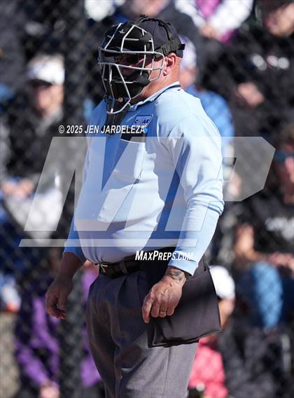 Thumbnail 1 in Palmer Ridge vs. Holy Family (CHSAA 4A Semifinal) photogallery.