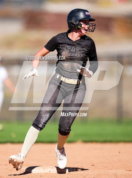 Thumbnail 1 in Palmer Ridge vs. Holy Family (CHSAA 4A Semifinal) photogallery.