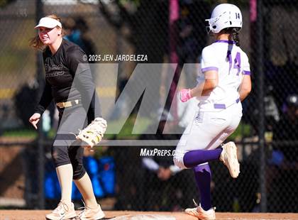 Thumbnail 3 in Palmer Ridge vs. Holy Family (CHSAA 4A Semifinal) photogallery.