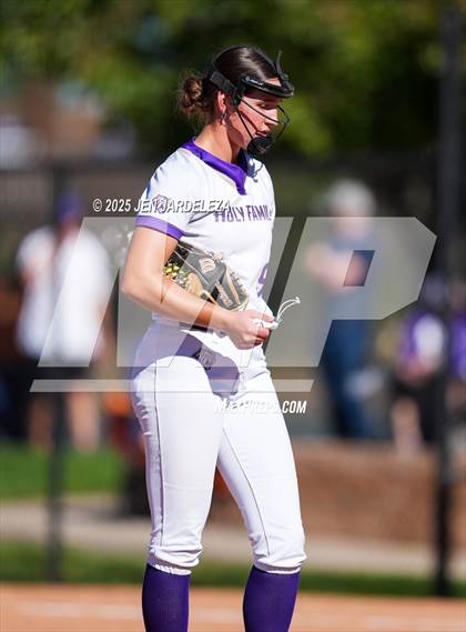 Thumbnail 1 in Palmer Ridge vs. Holy Family (CHSAA 4A Semifinal) photogallery.