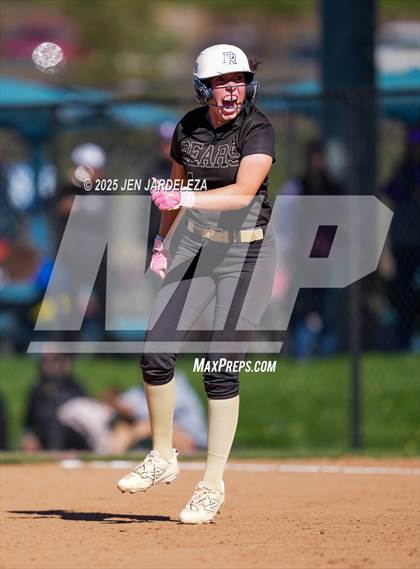 Thumbnail 3 in Palmer Ridge vs. Holy Family (CHSAA 4A Semifinal) photogallery.