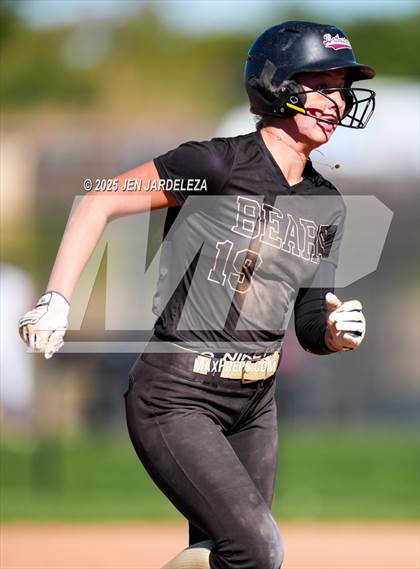 Thumbnail 1 in Palmer Ridge vs. Holy Family (CHSAA 4A Semifinal) photogallery.