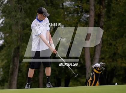 Thumbnail 2 in Westmoreland County Coaches Assoc - 2017 Boys Golf Championship photogallery.