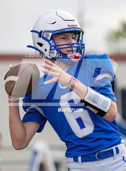 Thumbnail 2 in JV: McKinleyville @ University Prep photogallery.