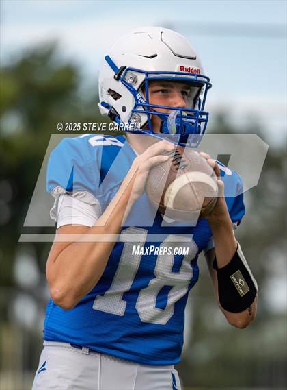 Thumbnail 3 in JV: McKinleyville @ University Prep photogallery.