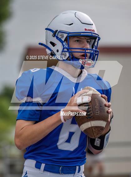 Thumbnail 1 in JV: McKinleyville @ University Prep photogallery.