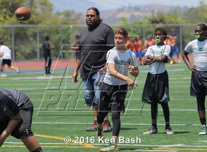 Thumbnail 2 in 7-on-7 Tournament photogallery.
