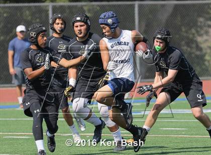 Thumbnail 1 in 7-on-7 Tournament photogallery.