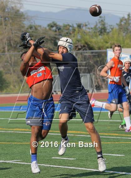 Thumbnail 1 in 7-on-7 Tournament photogallery.