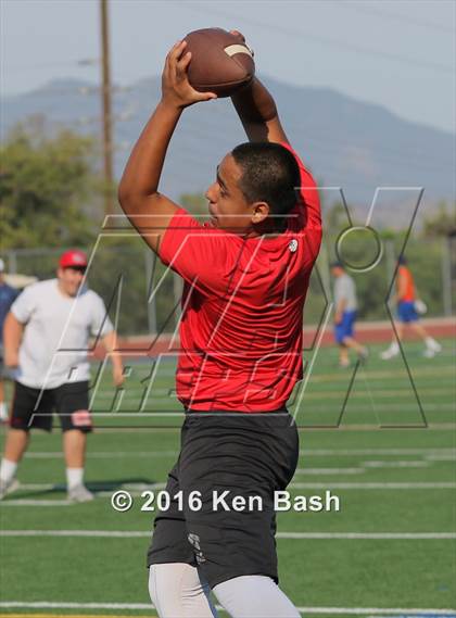 Thumbnail 3 in 7-on-7 Tournament photogallery.