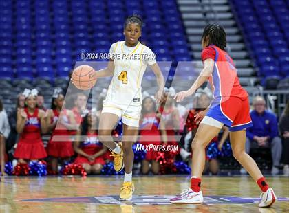Thumbnail 1 in Summer Creek vs. Duncanville (UIL 6A Basketball Semifinal) photogallery.