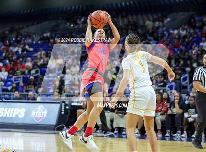 Thumbnail 3 in Summer Creek vs. Duncanville (UIL 6A Basketball Semifinal) photogallery.