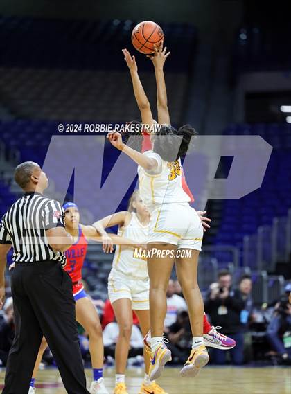 Thumbnail 1 in Summer Creek vs. Duncanville (UIL 6A Basketball Semifinal) photogallery.