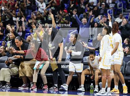 Thumbnail 3 in Summer Creek vs. Duncanville (UIL 6A Basketball Semifinal) photogallery.