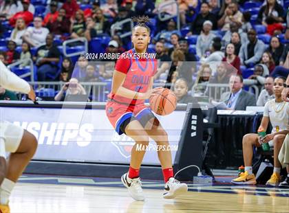 Thumbnail 2 in Summer Creek vs. Duncanville (UIL 6A Basketball Semifinal) photogallery.