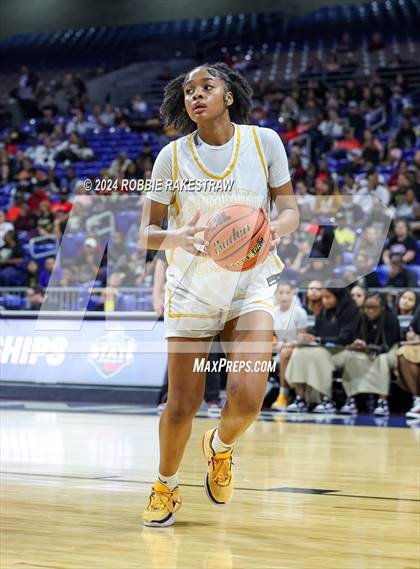 Thumbnail 1 in Summer Creek vs. Duncanville (UIL 6A Basketball Semifinal) photogallery.