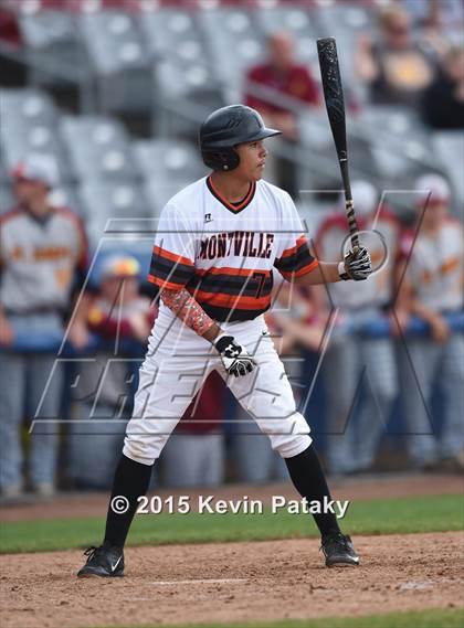 Thumbnail 1 in St. Joseph vs. Montville (CIAC Class M Semifinal) photogallery.