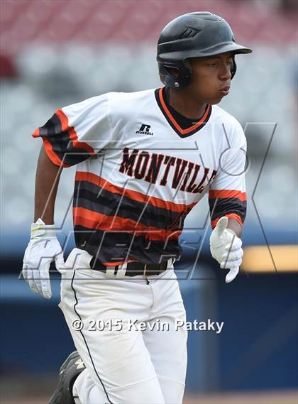 Thumbnail 3 in St. Joseph vs. Montville (CIAC Class M Semifinal) photogallery.