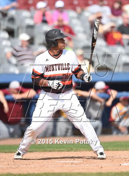 Thumbnail 3 in St. Joseph vs. Montville (CIAC Class M Semifinal) photogallery.