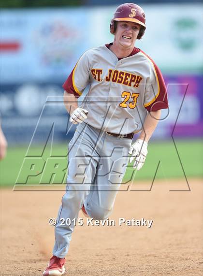 Thumbnail 3 in St. Joseph vs. Montville (CIAC Class M Semifinal) photogallery.