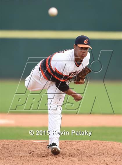Thumbnail 3 in St. Joseph vs. Montville (CIAC Class M Semifinal) photogallery.