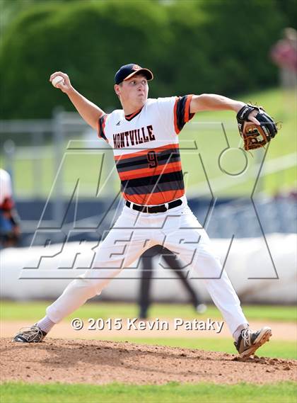 Thumbnail 1 in St. Joseph vs. Montville (CIAC Class M Semifinal) photogallery.