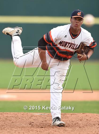 Thumbnail 2 in St. Joseph vs. Montville (CIAC Class M Semifinal) photogallery.