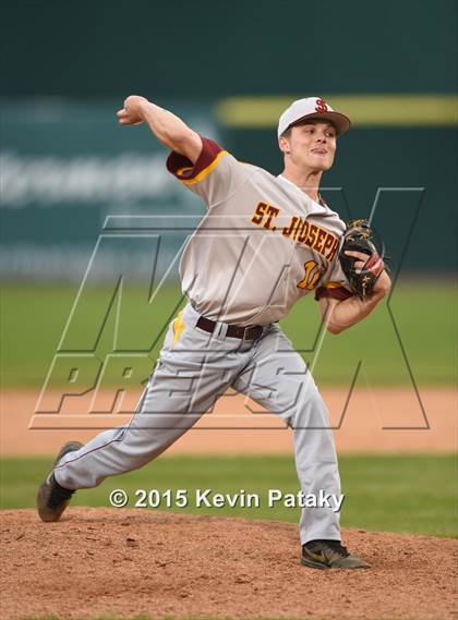 Thumbnail 2 in St. Joseph vs. Montville (CIAC Class M Semifinal) photogallery.