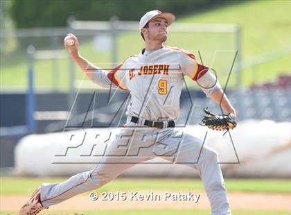Thumbnail 1 in St. Joseph vs. Montville (CIAC Class M Semifinal) photogallery.