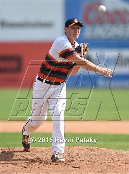 Thumbnail 3 in St. Joseph vs. Montville (CIAC Class M Semifinal) photogallery.