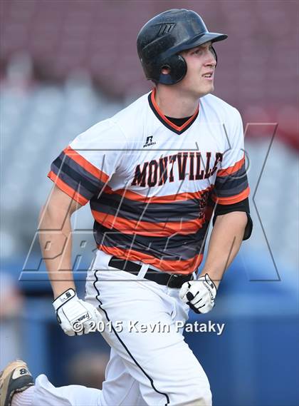 Thumbnail 2 in St. Joseph vs. Montville (CIAC Class M Semifinal) photogallery.