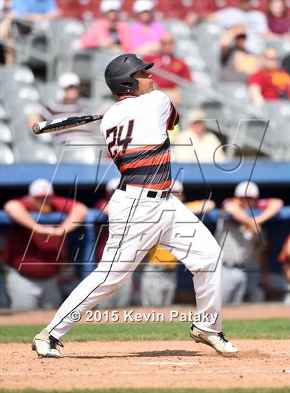 Thumbnail 2 in St. Joseph vs. Montville (CIAC Class M Semifinal) photogallery.