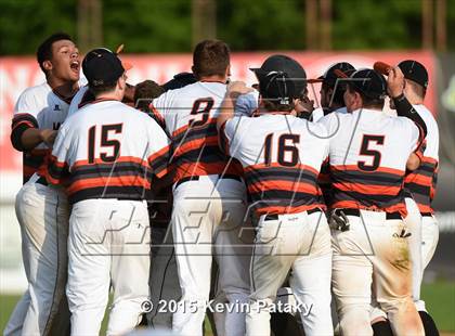 Thumbnail 2 in St. Joseph vs. Montville (CIAC Class M Semifinal) photogallery.