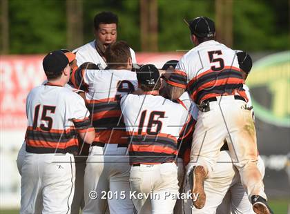 Thumbnail 1 in St. Joseph vs. Montville (CIAC Class M Semifinal) photogallery.