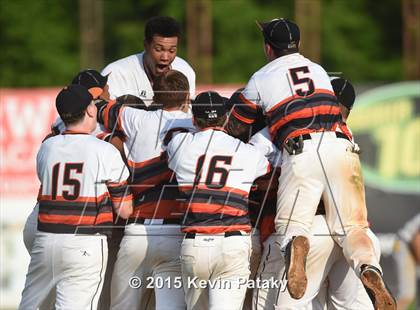 Thumbnail 3 in St. Joseph vs. Montville (CIAC Class M Semifinal) photogallery.