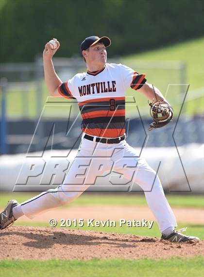 Thumbnail 3 in St. Joseph vs. Montville (CIAC Class M Semifinal) photogallery.