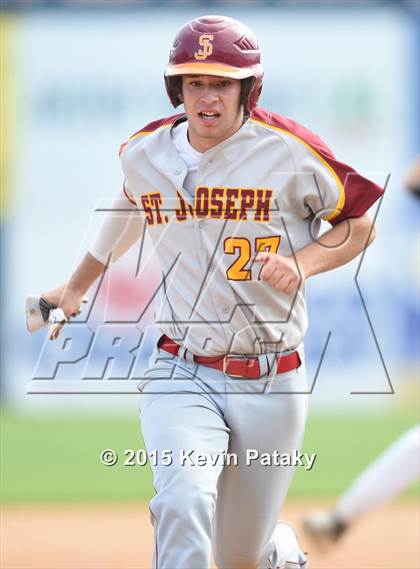 Thumbnail 1 in St. Joseph vs. Montville (CIAC Class M Semifinal) photogallery.