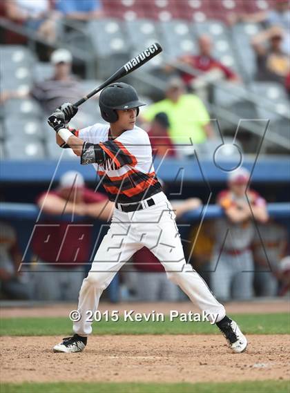 Thumbnail 2 in St. Joseph vs. Montville (CIAC Class M Semifinal) photogallery.