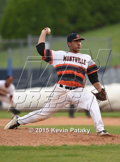Thumbnail 1 in St. Joseph vs. Montville (CIAC Class M Semifinal) photogallery.