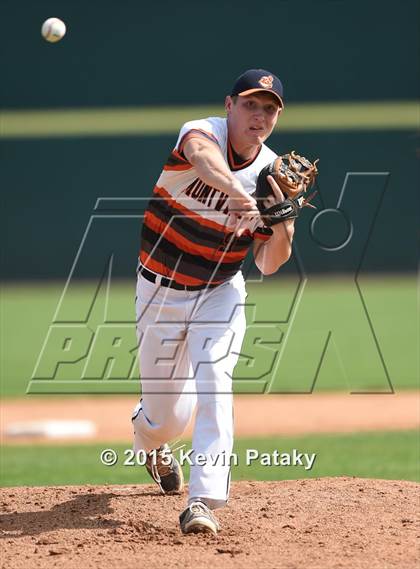 Thumbnail 3 in St. Joseph vs. Montville (CIAC Class M Semifinal) photogallery.