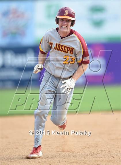 Thumbnail 2 in St. Joseph vs. Montville (CIAC Class M Semifinal) photogallery.